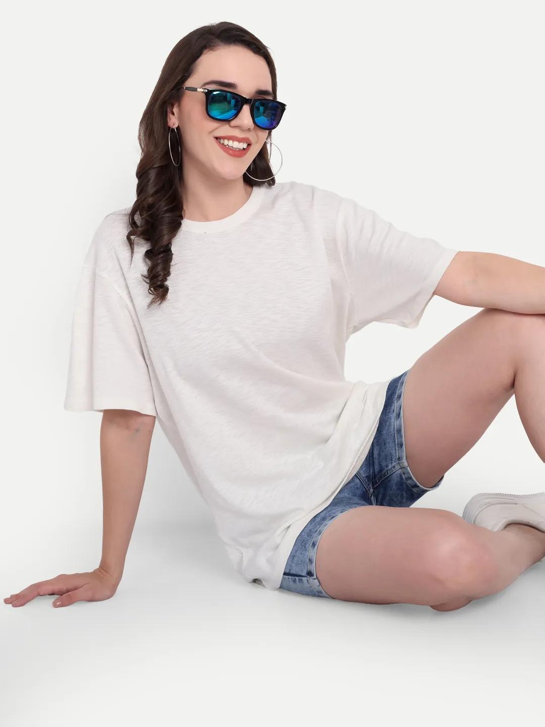 ecomm female shoot